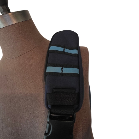 Oakley Utility One Shoulder Bag 921432 Mens Foggy Blue NWT - Picture 6 of 14